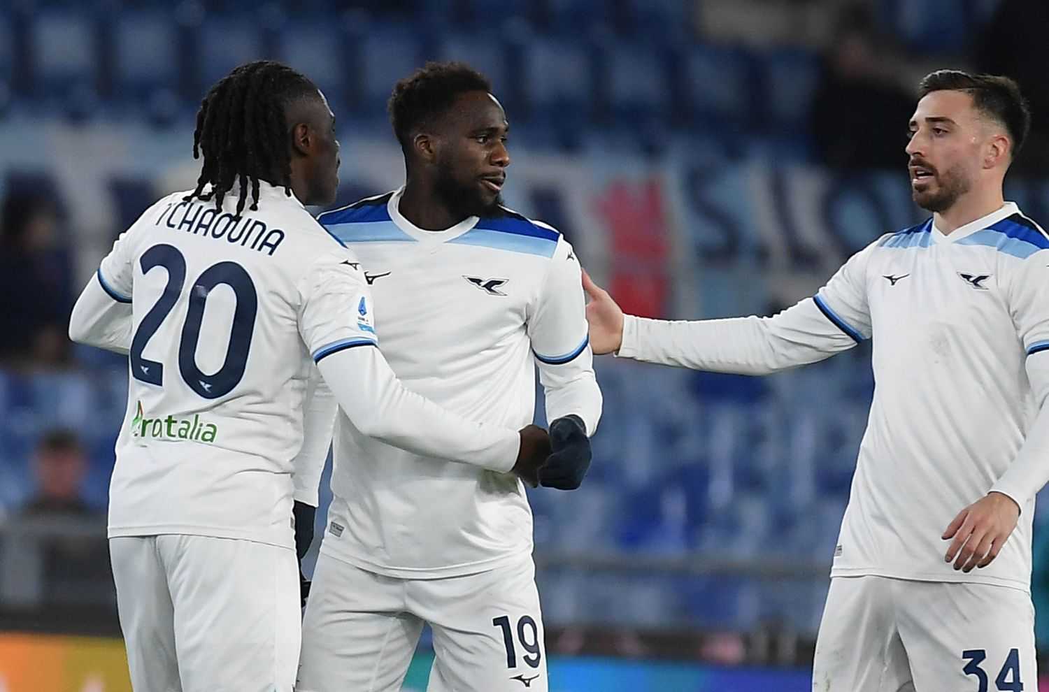 Dia riacciuffa il Napoli: Conte fa 2-2 con la Lazio, l'Inter può tornare prima