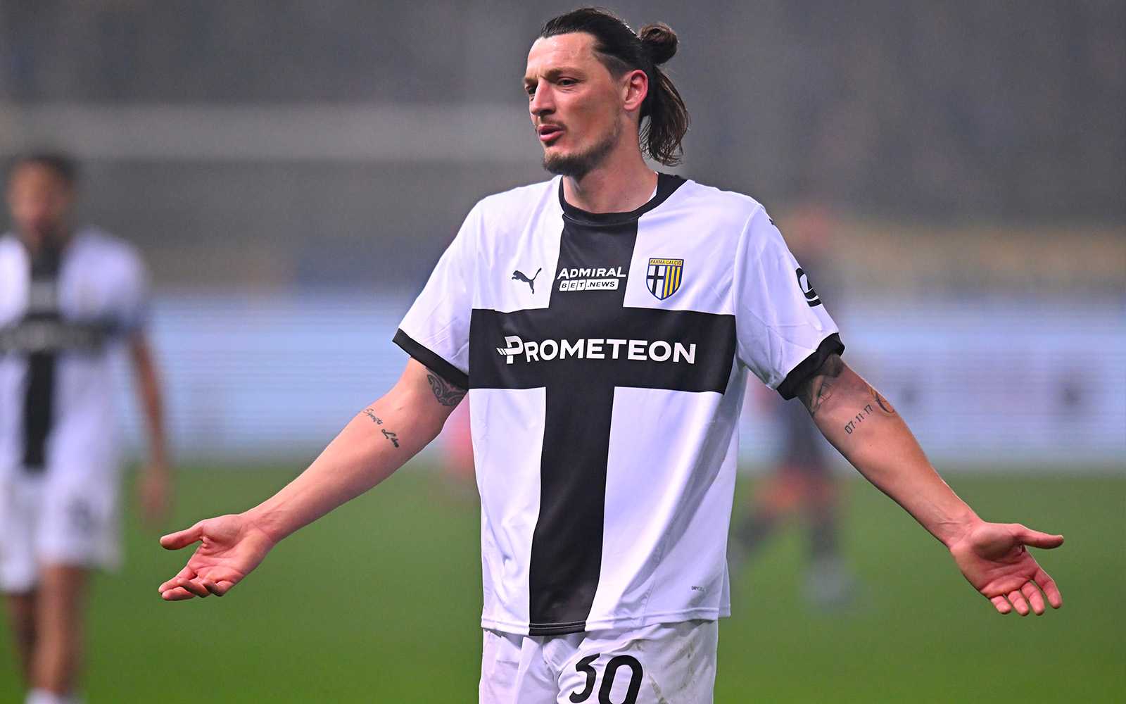 Parma, Djuric ko al ginocchio e stagione finita: l'esito degli esami