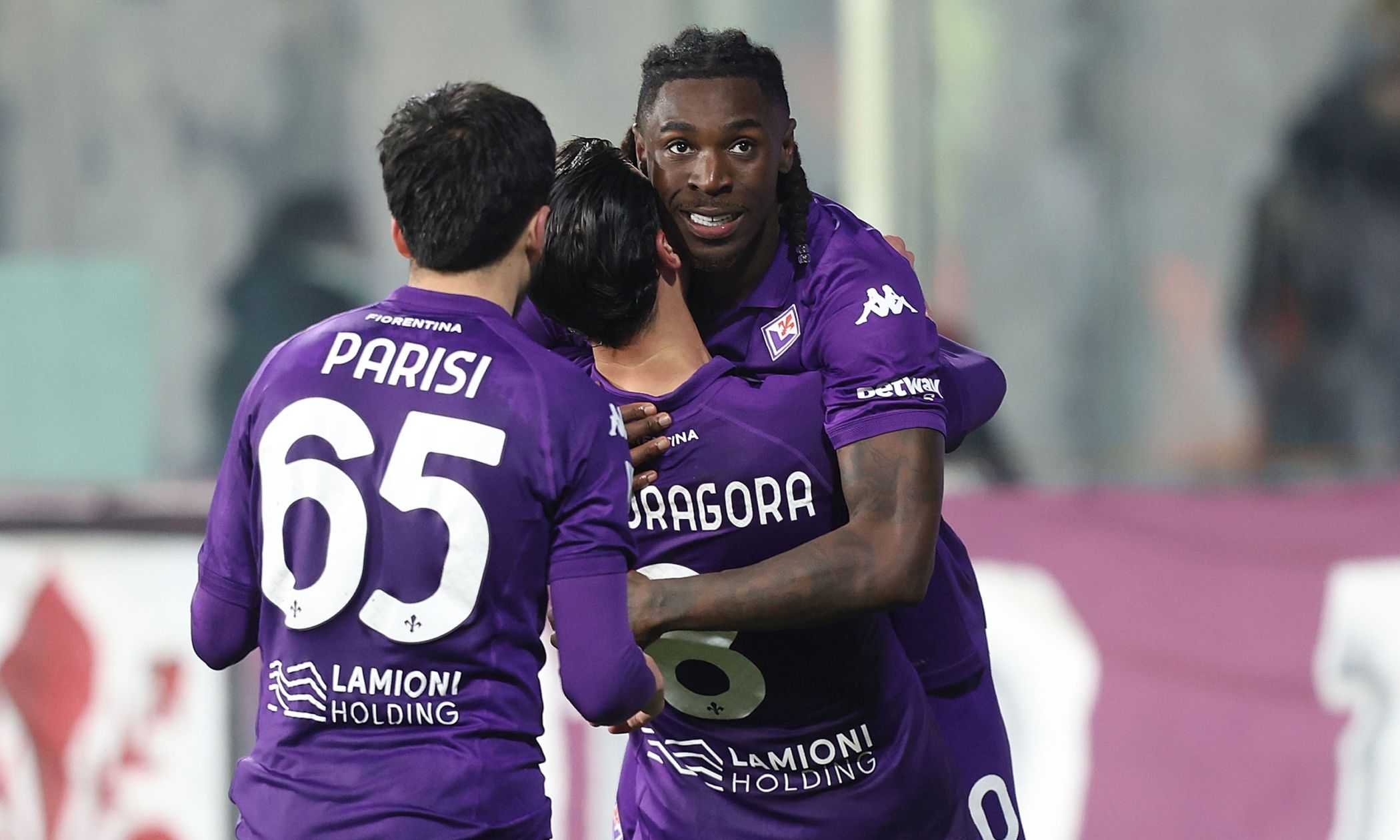 L'Inter crolla contro una Fiorentina ai minimi termini: 3-0 con super Kean, Napoli solo in vetta