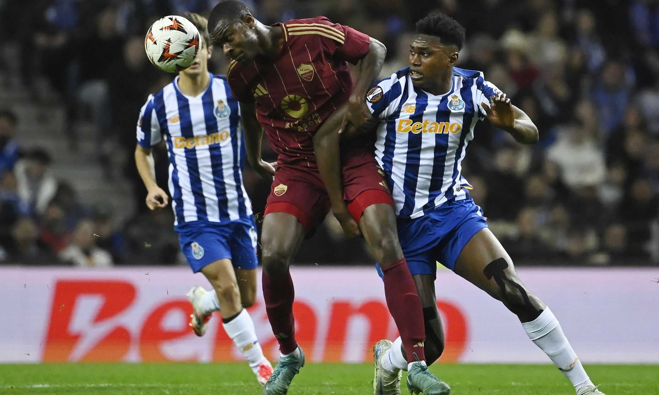 Porto-Roma LIVE 0-1 al 45': Celik allo scadere del primo tempo