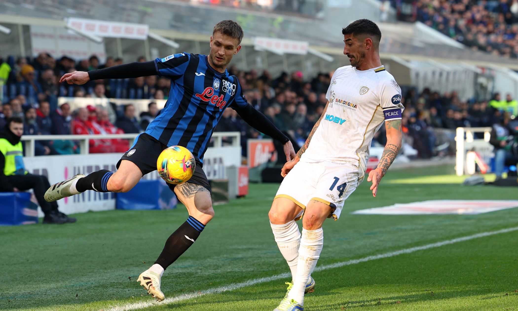 Atalanta-Cagliari 0-0 LIVE: rivoluzione Gasperini, fuori Retegui e Cuadrado. Ci prova Deiola