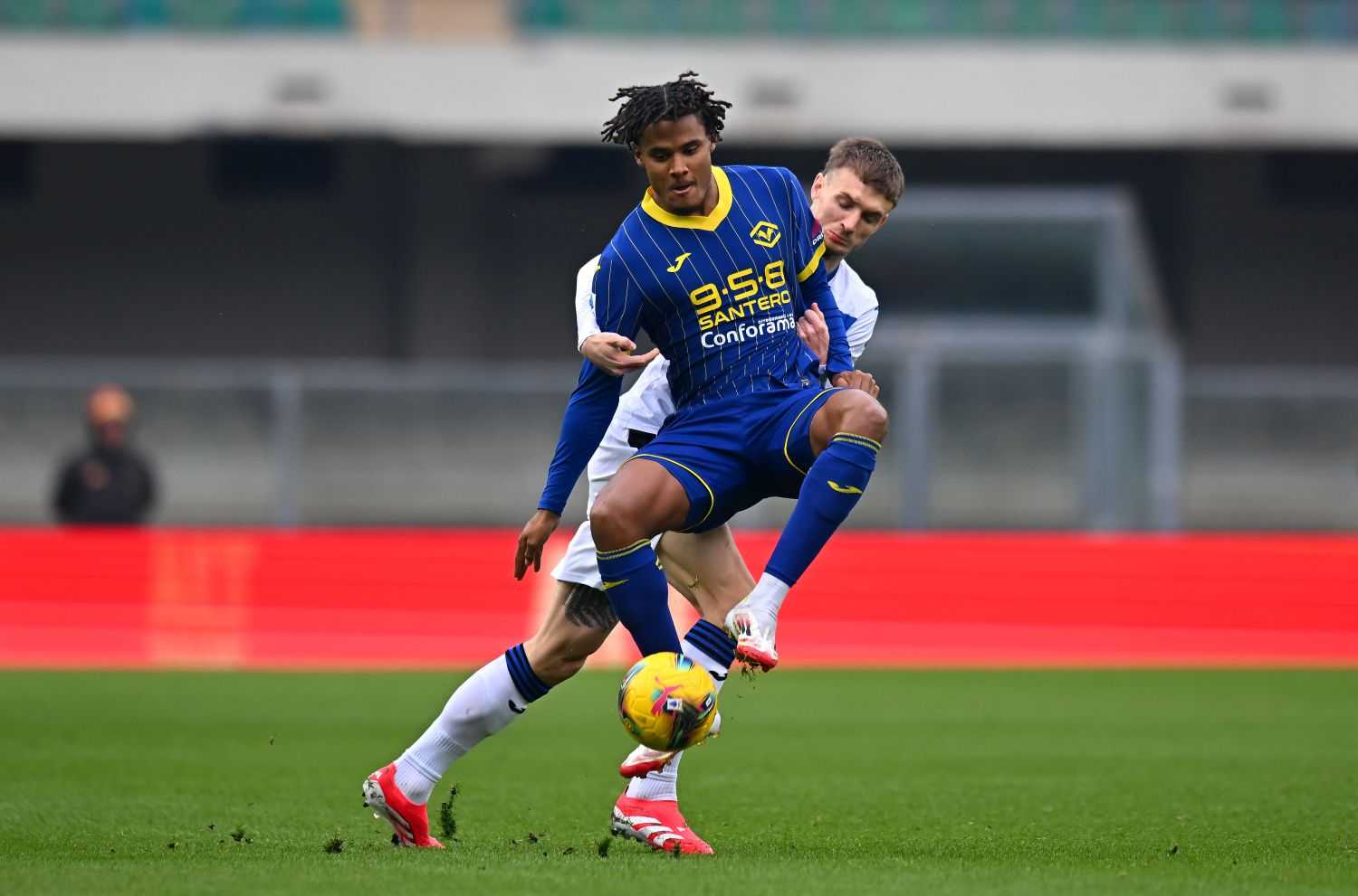 Verona-Cagliari LIVE 0-0: ci prova Suslov 