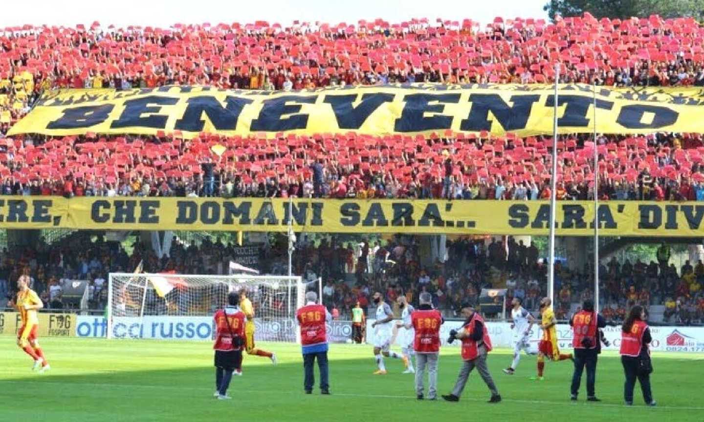 Disastro Benevento, i campioni d'inverno  sono a -11 dal primo posto: le colpe di Carli e una piazza delusa