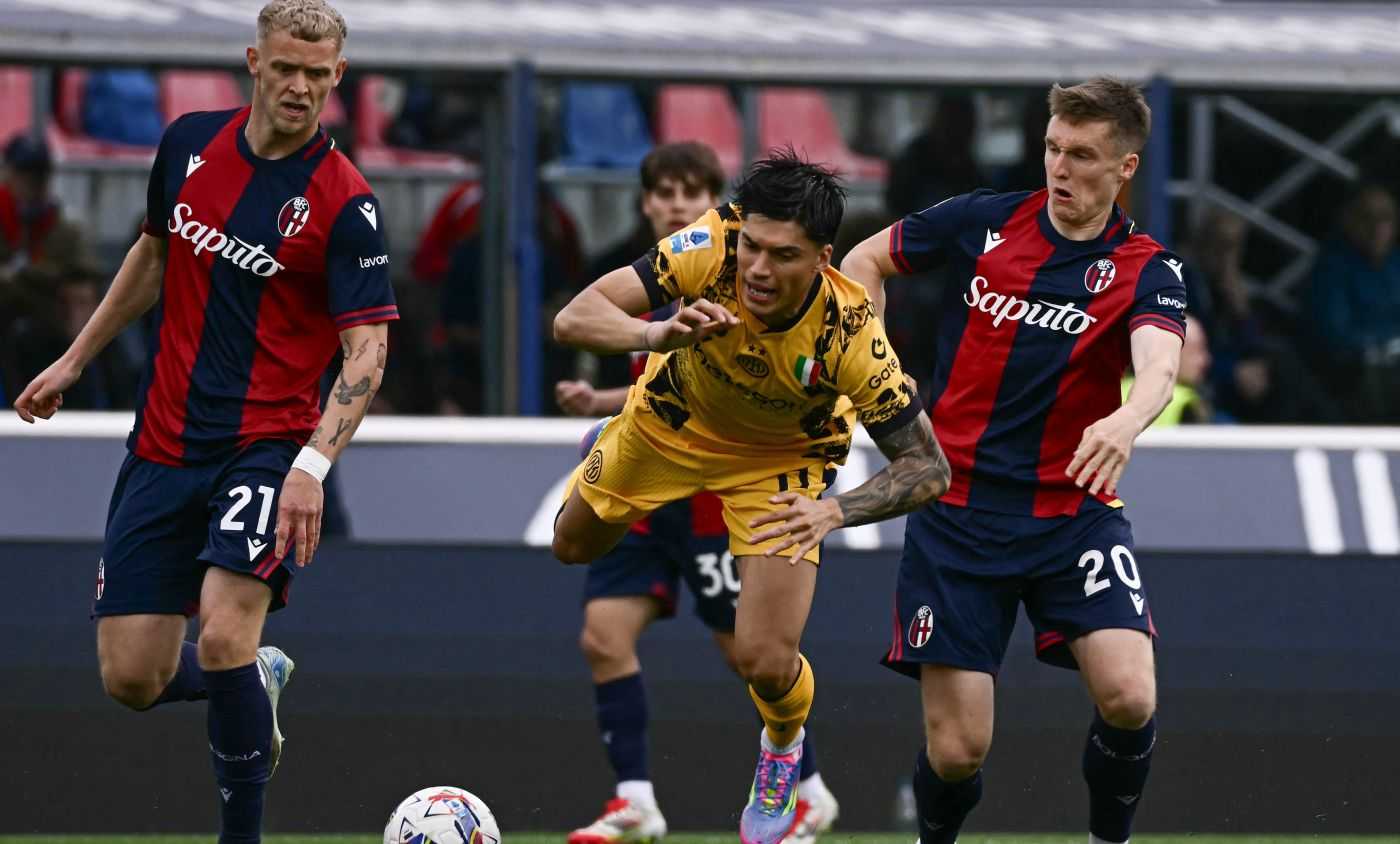 Bologna-Inter, la MOVIOLA LIVE: Lautaro chiede un rigore. Manca un giallo ad Aebischer. Mkhitaryan salta la Roma