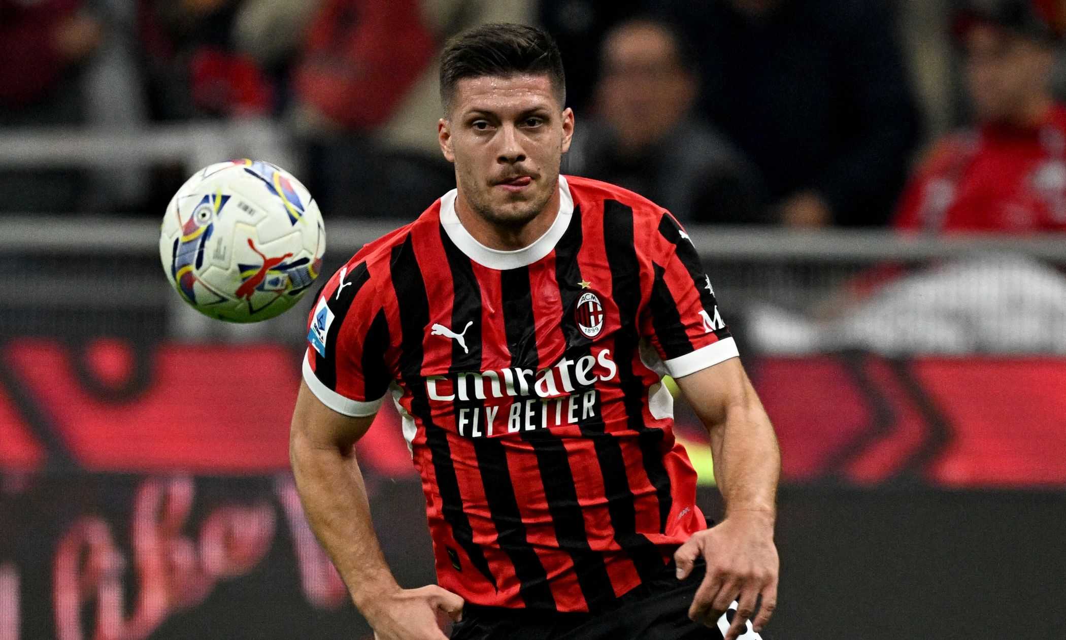 Milan, Jovic si ferma nel riscaldamento: cosa si è fatto