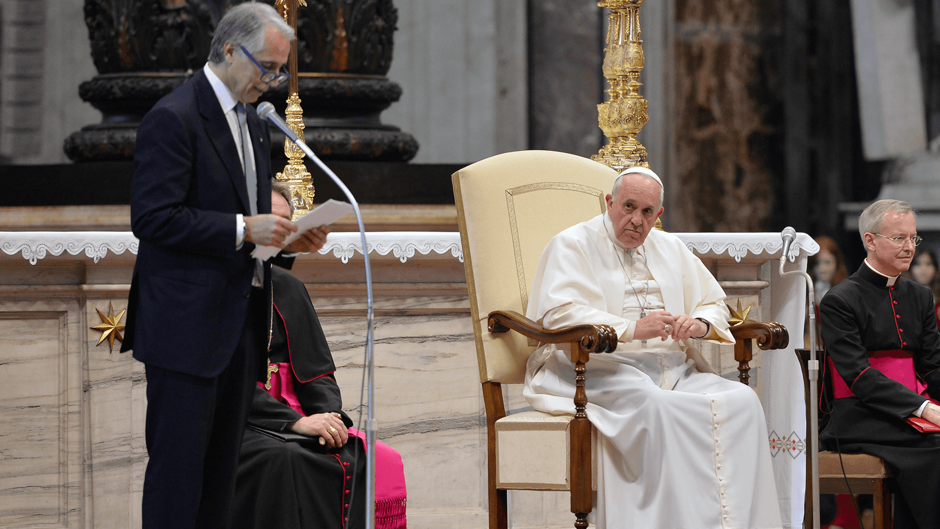 Morte Papa Francesco, il CONI ferma lo sport in Italia: "Sospese tutte le attività sportive. Un minuto di silenzio fino a fine settimana"