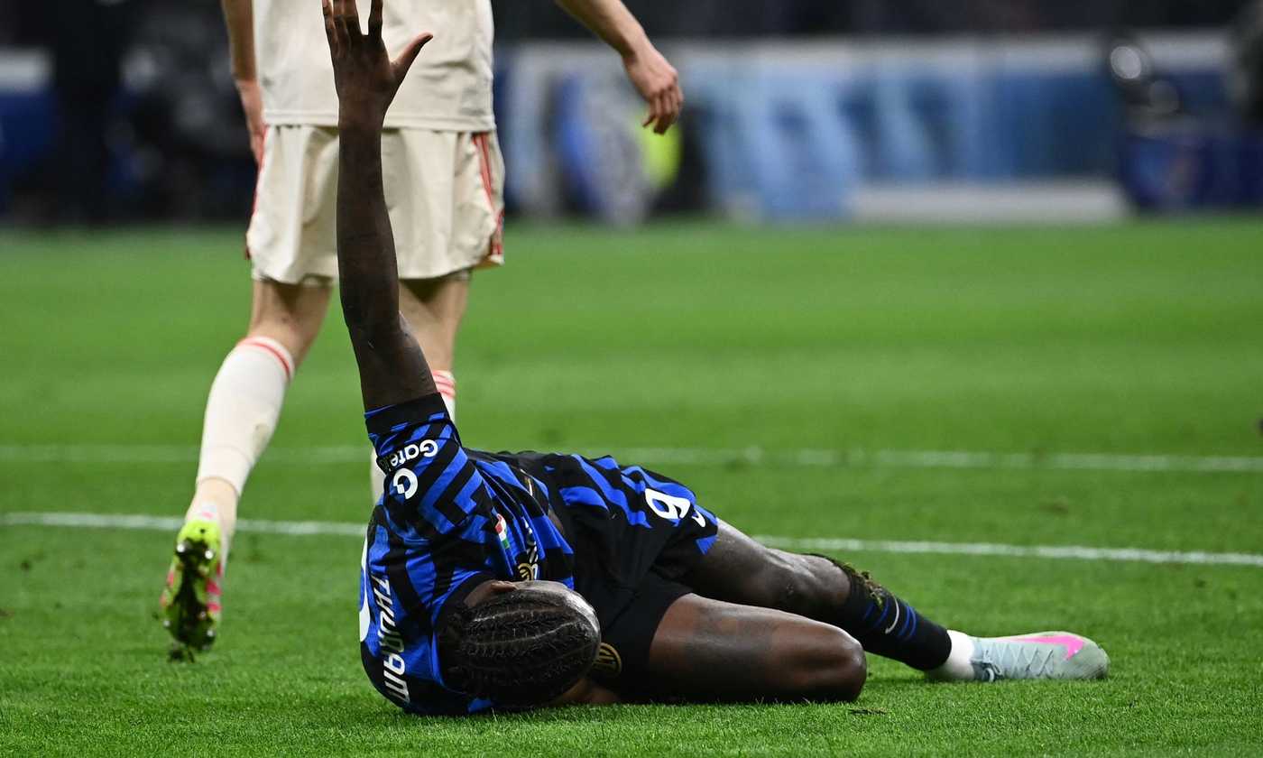 Inter-Bayern Monaco, la MOVIOLA: proteste sul vantaggio di Kane, Muller chiede un tocco di mano di Lautaro sul goal. La panchina nerazzurra si mobilita contro Stanisic