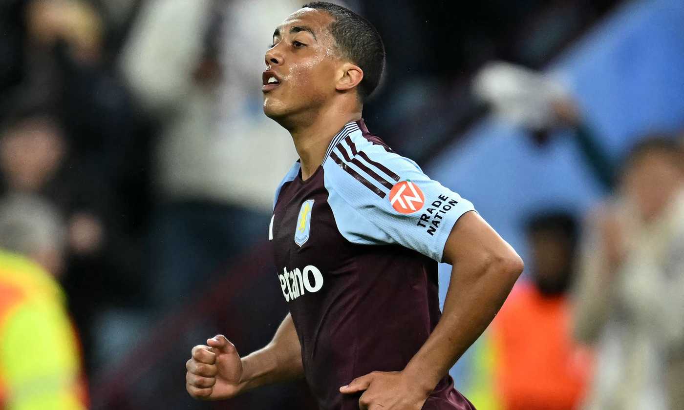 Premier League LIVE: Aston Villa-Fulham 1-0, poi l'Arsenal, che pensa al Psg