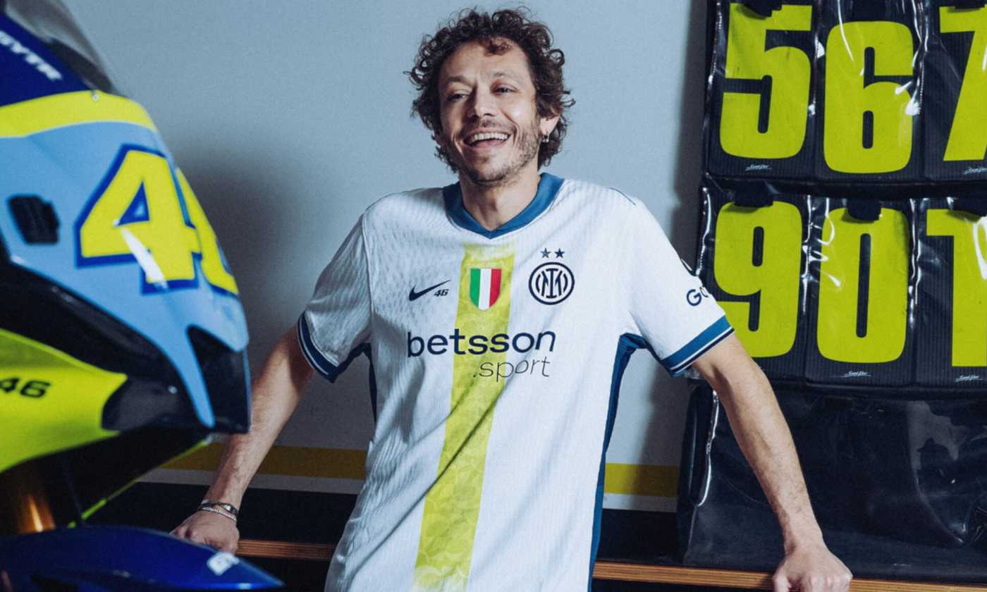 Inter, seconda maglia rivisitata per Valentino Rossi: "Sogno realizzato, che onore"
