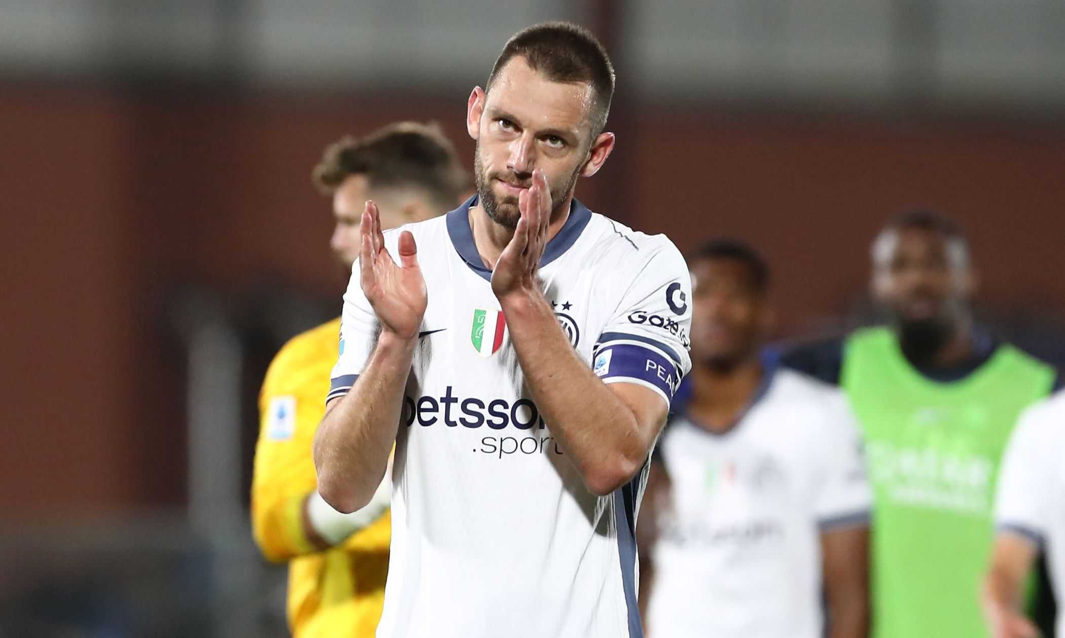 Inter, De Vrij ammette: "Non abbiamo meritato lo Scudetto, potevamo fare di più"