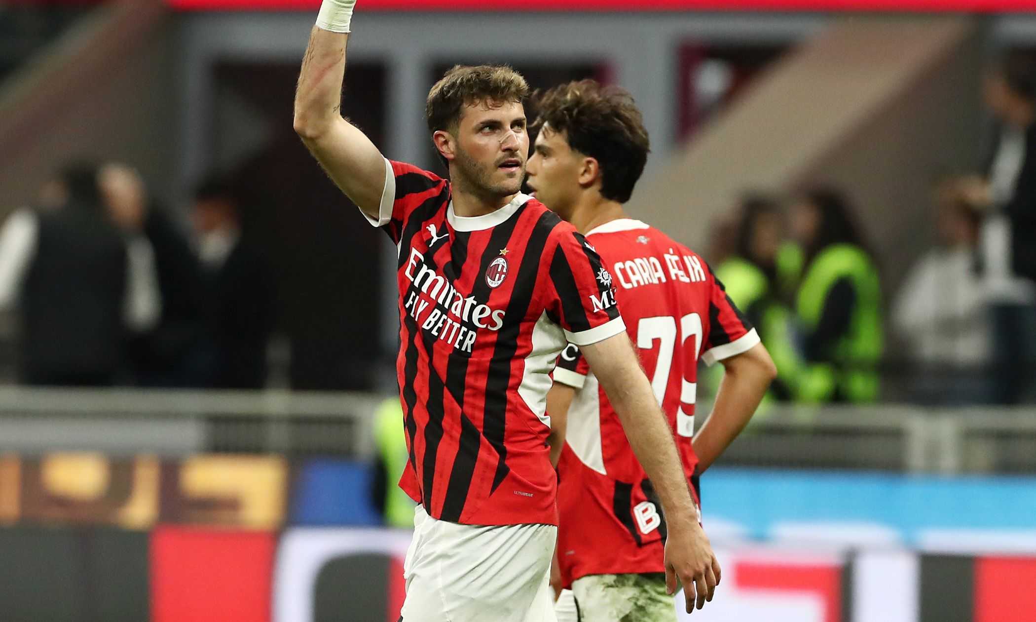 Il Milan rimonta ancora grazie allo show di Gimenez: 3-1 al Bologna, Conceicao ancora in piena corsa per l'Europa