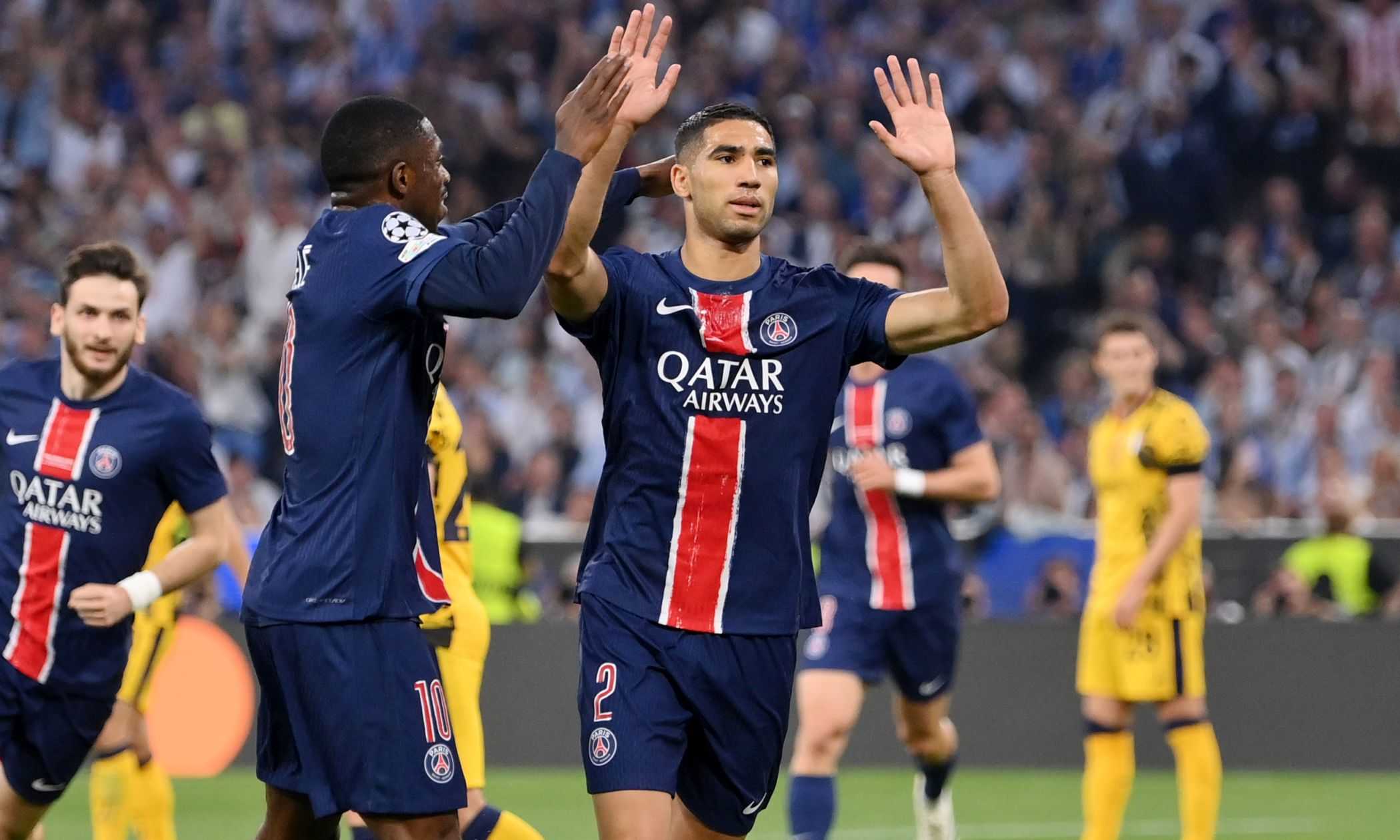 PSG, Hakimi: "Sono venuto qui per fare la storia, non sono io a dover dire chi è il miglior terzino del mondo"