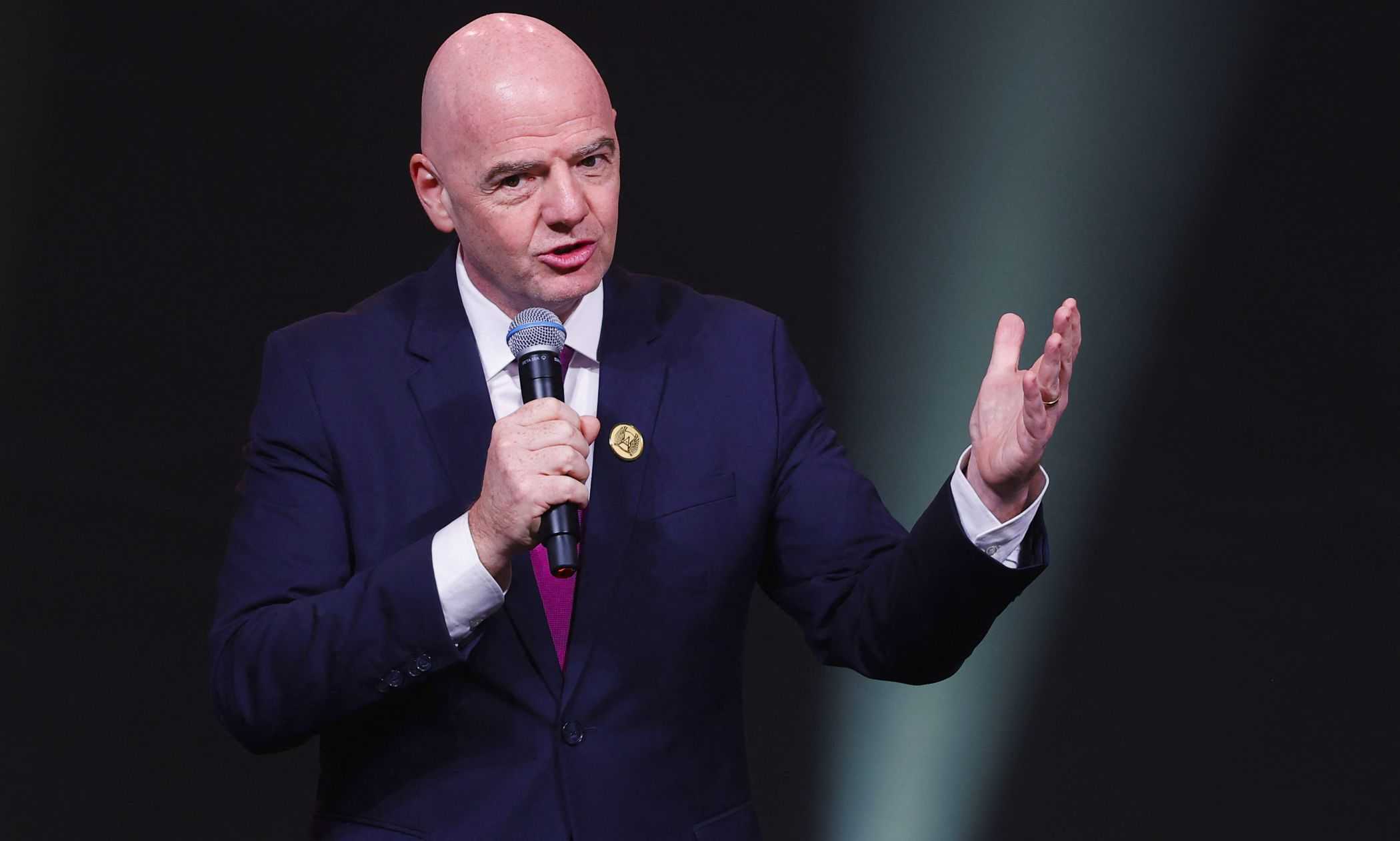 Infantino: "I giocatori adorano il Mondiale per Club, chi non c'è vorrebbe esserci. Americani, con il calcio si può diventare ricchi"