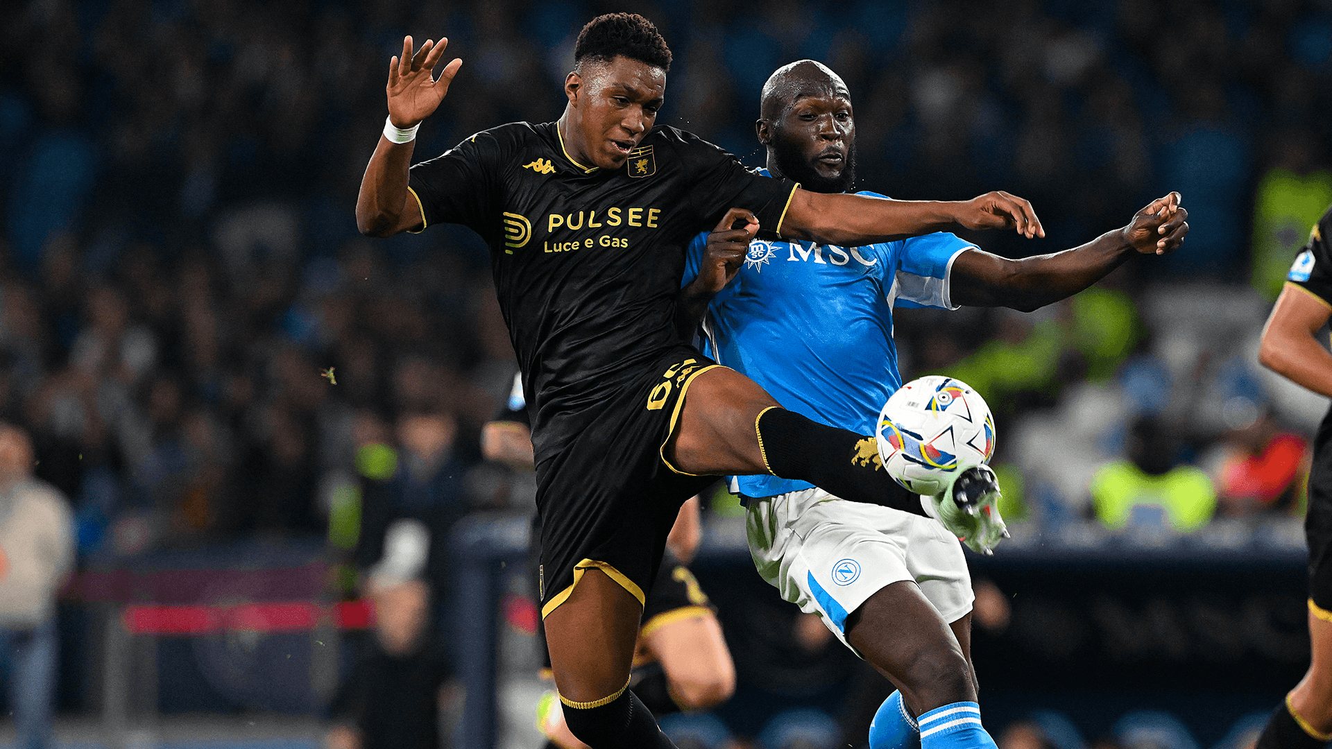 Il Napoli frena! 2-2 col Genoa e l'Inter torna a -1