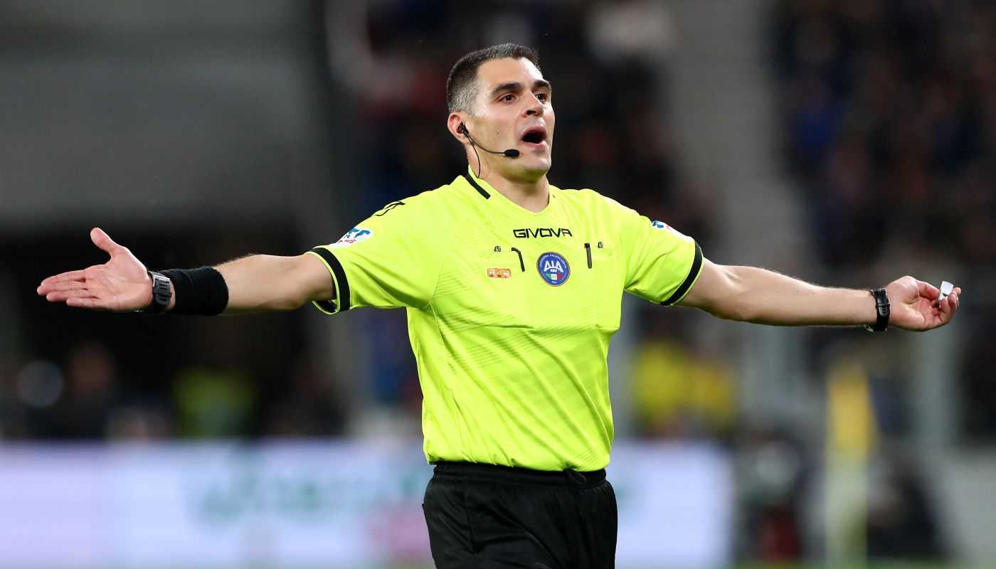 Atalanta-Roma MOVIOLA LIVE: contatto Pasalic-Koné. Sozza revoca il rigore per i giallorossi dopo check al Var