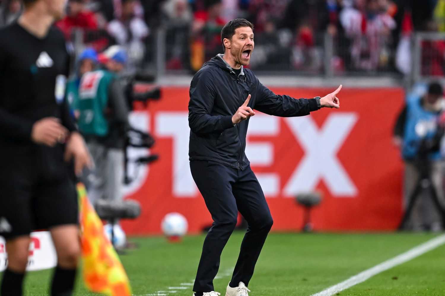 Real Madrid, Xabi Alonso sarà il nuovo allenatore. Retroscena: l'accordo con Ancelotti, la durata e il vice 