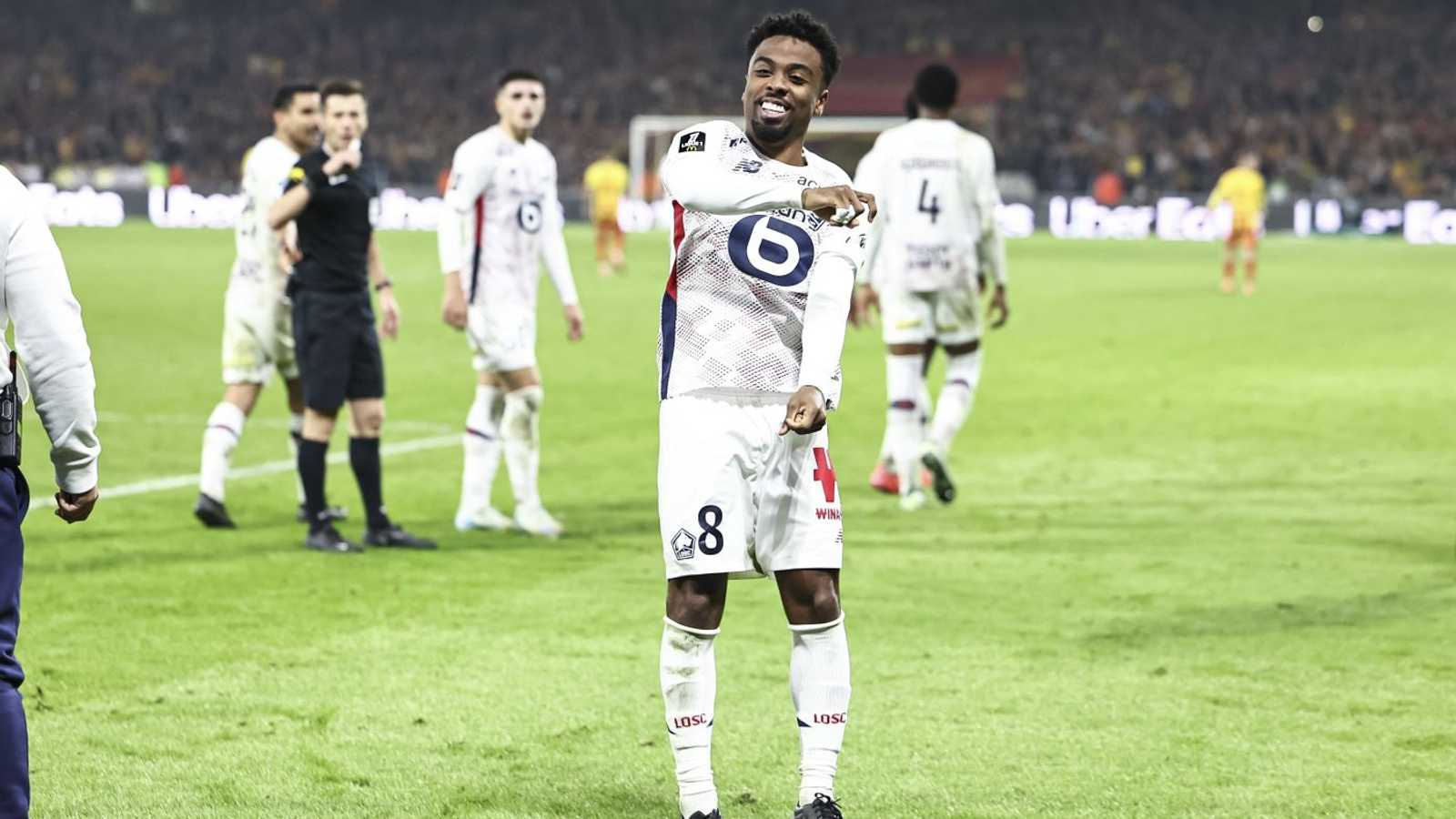 Angel Gomes Image gallery