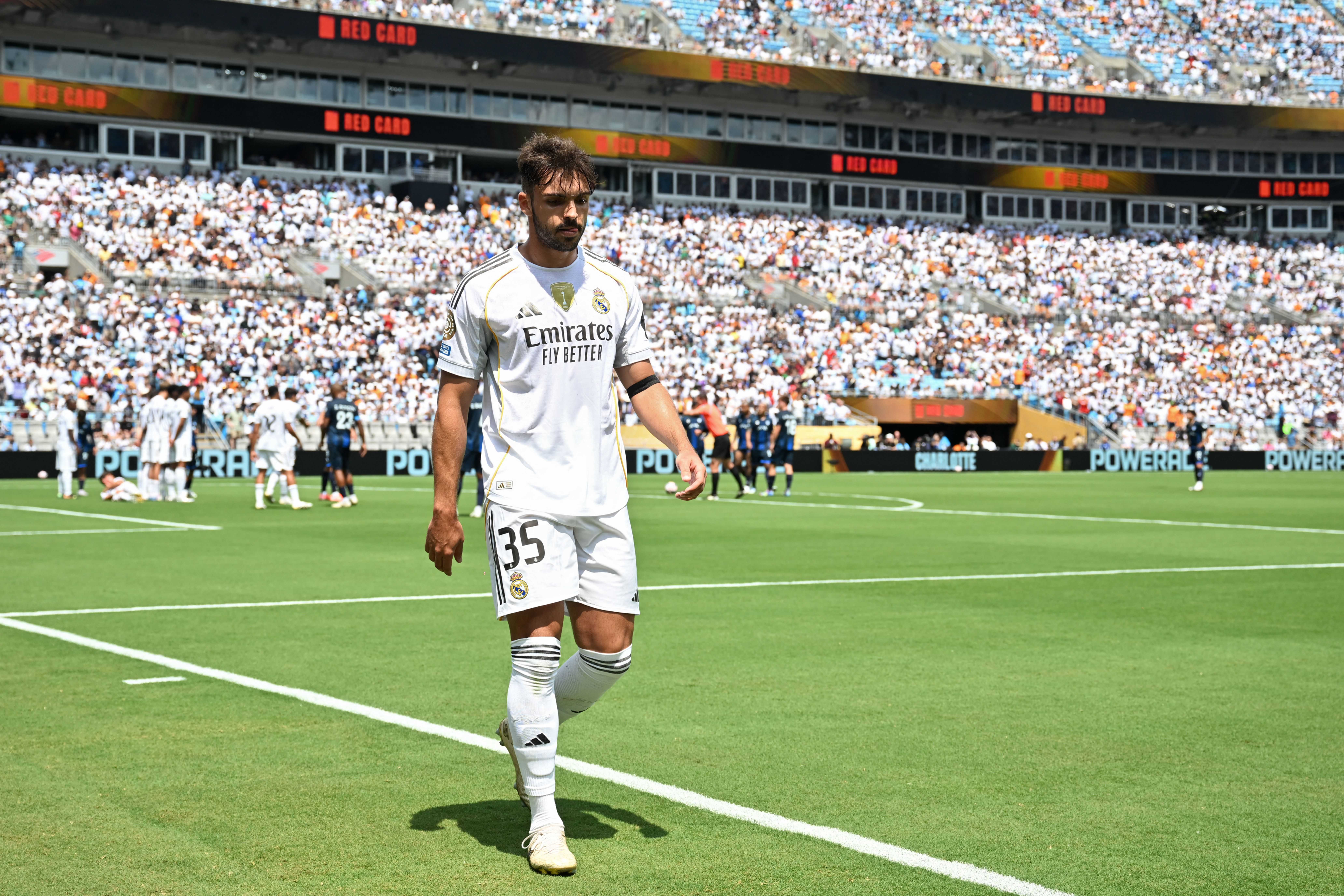 Real Madrid-Pachuca 0-0 LIVE: Blancos in 10 dopo 7', espulso Asencio! Tre occasioni per i messicani