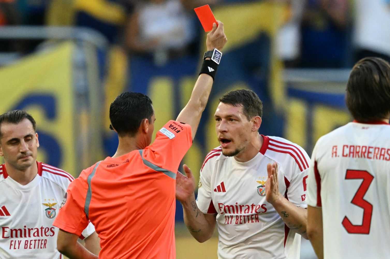 Mondiale per Club, perché Belotti è stato espulso 