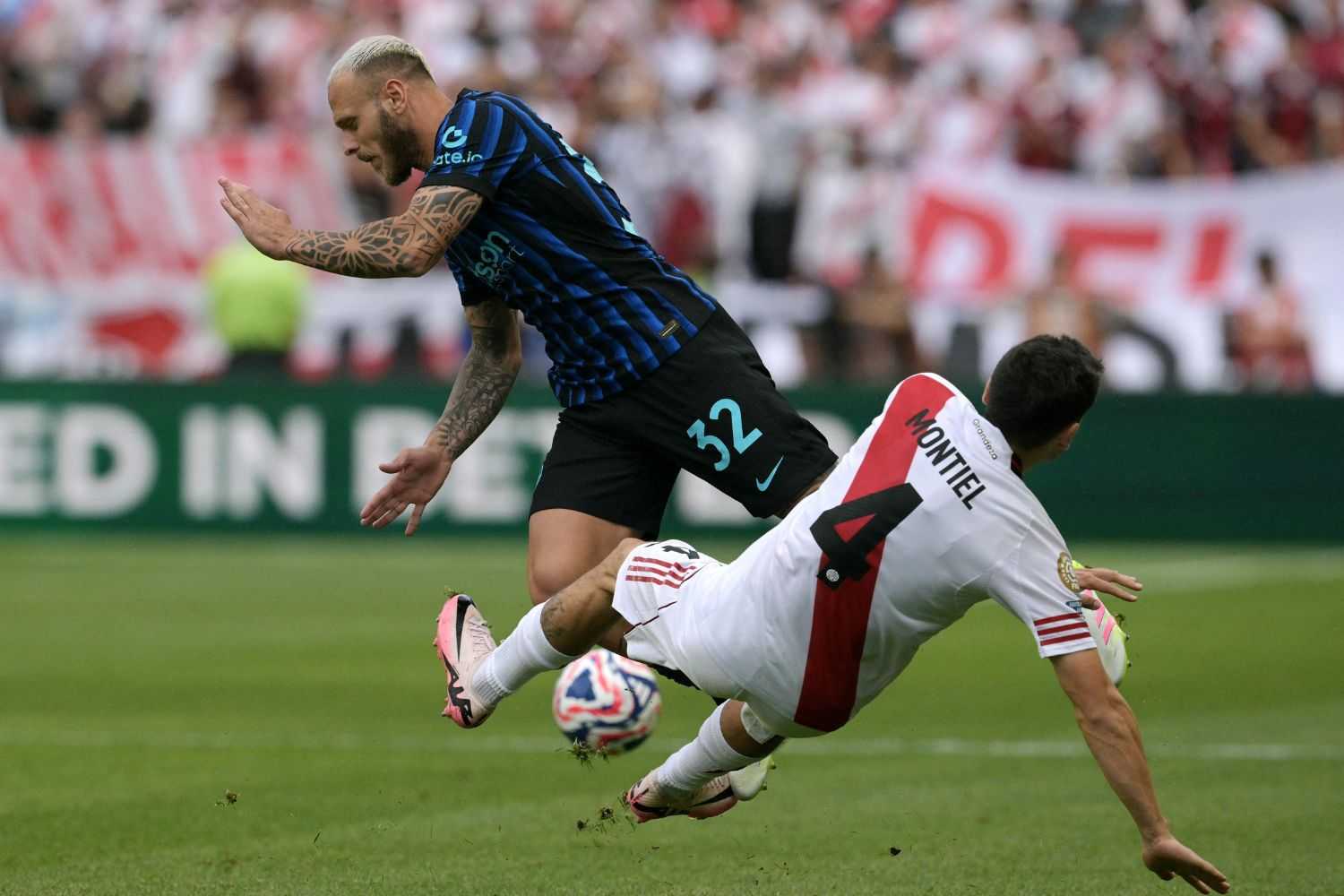 Inter-River Plate LIVE 0-0: Martinez Quarta salva su Pio Esposito