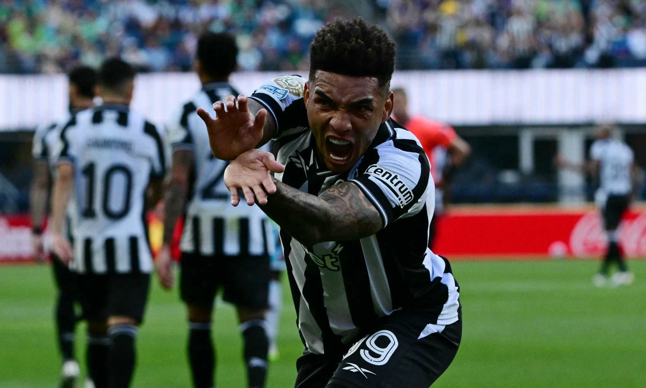 Mondiale per Club: il Botafogo di Correa risponde al PSG, 2 1 a Seattle Sounders. Palmeiras Porto 0 0 | Primapagina Mondiale per Club: il Botafogo di Correa risponde al PSG, 2 1 a Seattle Sounders. Palmeiras Porto 0 0 | Primapagina