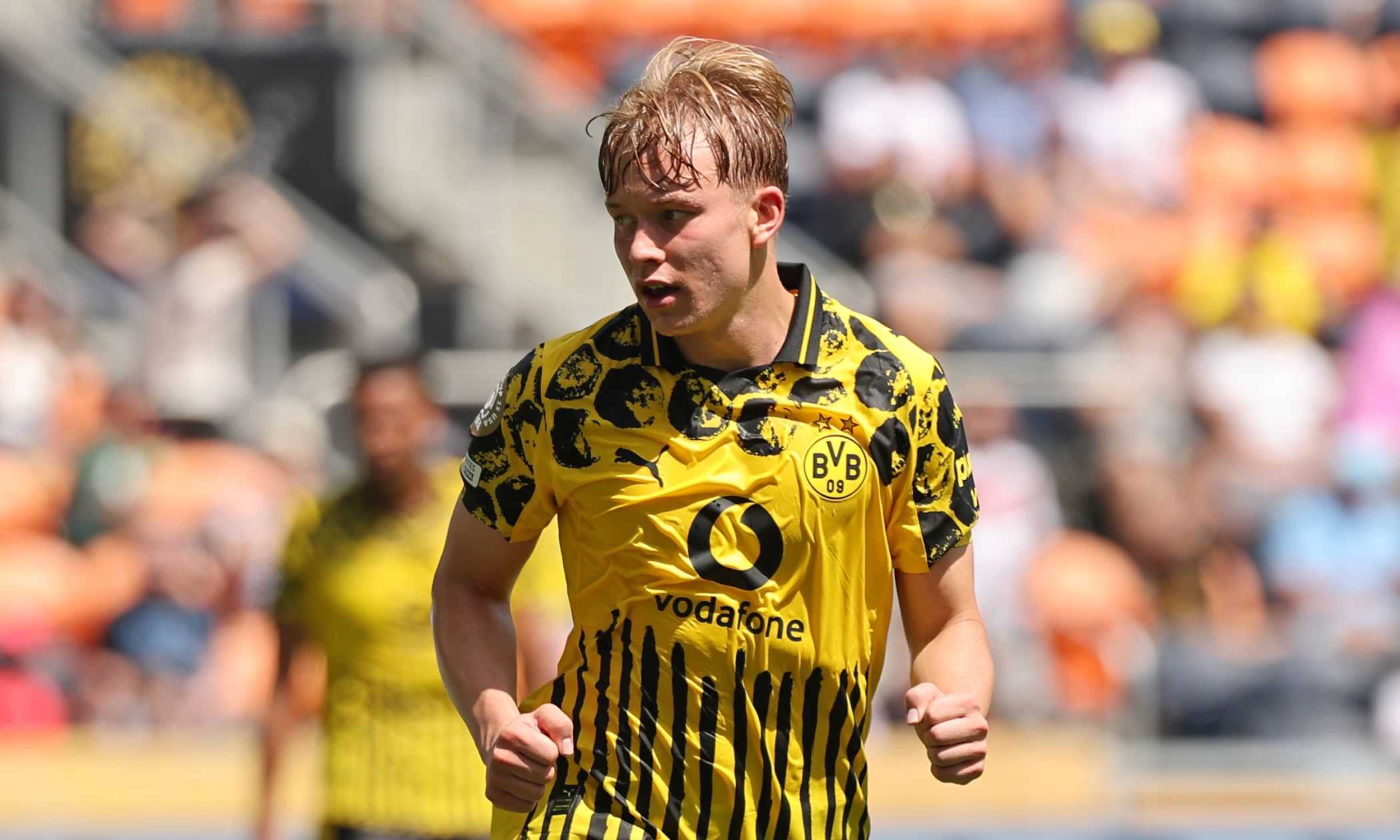 Il Borussia Dortmund batte l'Ulsan e passa agli ottavi: decisivo Svensson. Ora può trovare l'Inter
