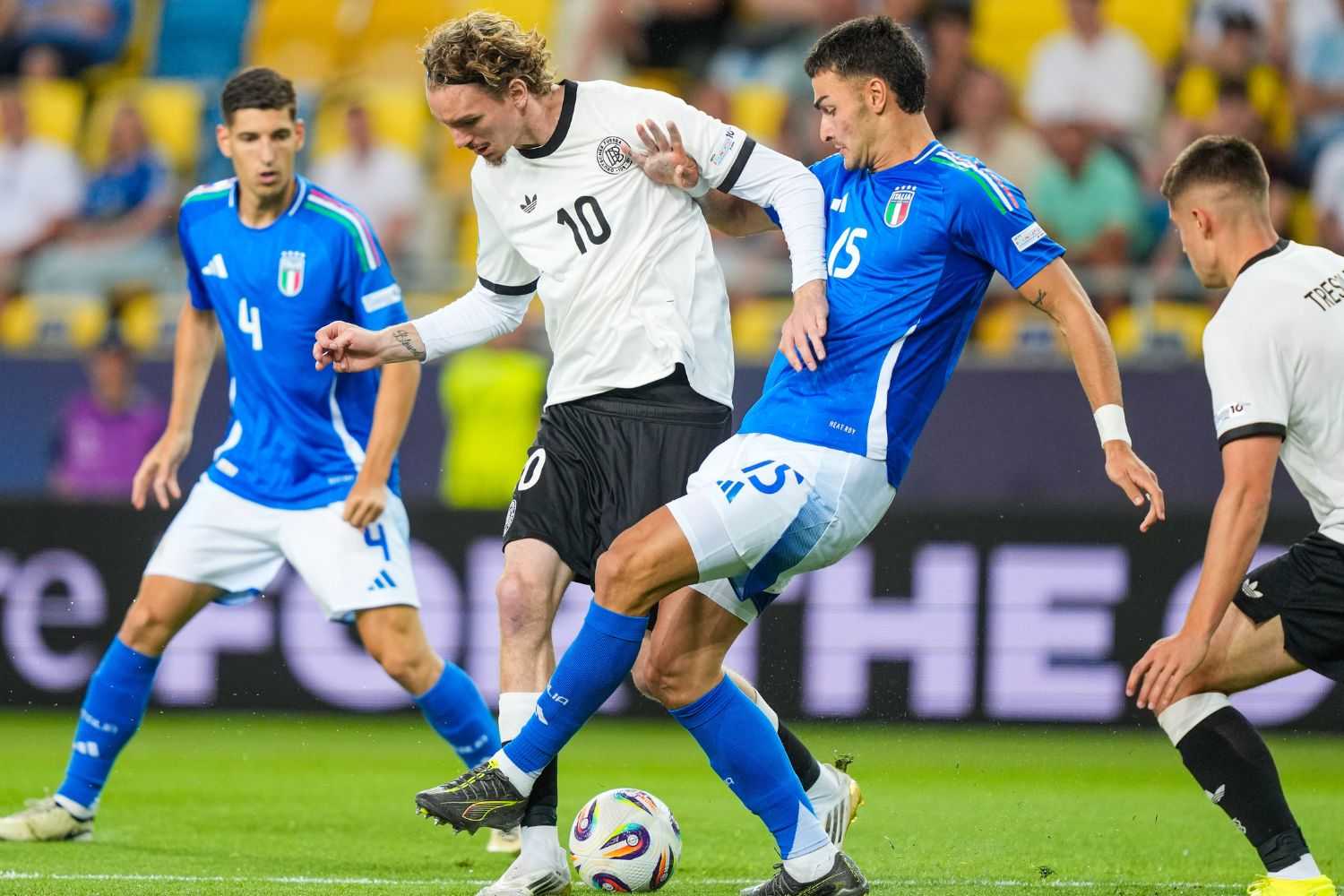 Under 21, Germania Italia LIVE 0 0: Gnonto sbaglia a porta vuota! | Primapagina Under 21, Germania Italia LIVE 0 0: Gnonto sbaglia a porta vuota! | Primapagina